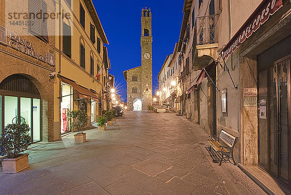 Palazzo Comunale im Morgengrauen