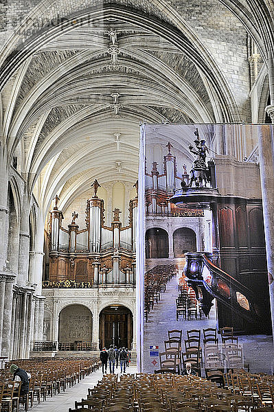 Frankreich  Südwestfrankreich  Bordeaux  Sanierungsarbeiten in der Kathedrale von Saint-Andre