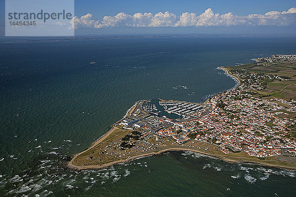 Frankreich Vendee Noirmoutier en l'Ile  Hafen Herbaudiere die Spitze der Insel (Luftaufnahme)