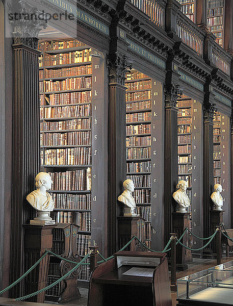 Irland  Dublin  Trinity College  Alte Bibliothek  The Long Room