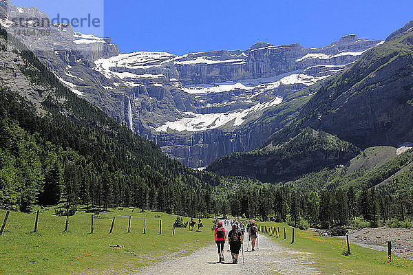 Frankreich  Occitanie (Midi Pyrenees )  Hautes Pyrenees (65)  Gavarnie Gedre  Cirque de Gavarnie (Unesco-Welterbe)