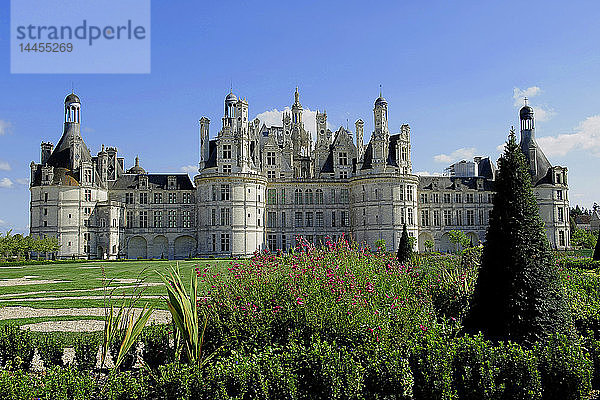 Europa  Frankreich  Centre-Val de la Loire  Loir-et-Cher ( 41 )  Loire-Tal  Weltkulturerbe der UNESCO  Nationale Domäne des Schlosses von Chambord  Schloss  Park