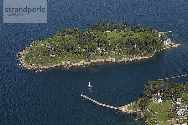 Frankreich Bretagne  Finistere  Douarnenez Insel Tristan (Luftaufnahme)