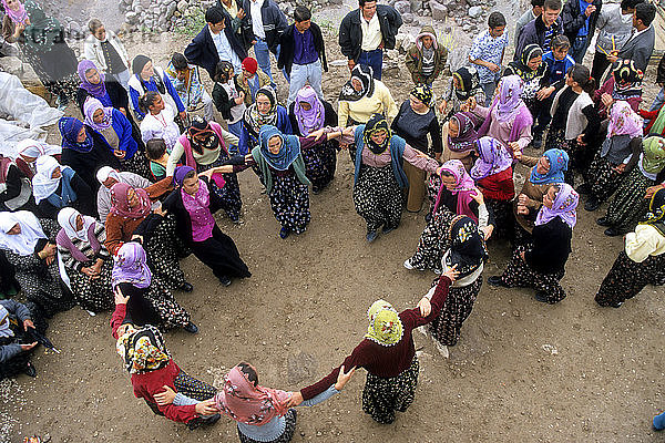 Türkei  Zentralanatolien  Kappadokien  Provinz Aksaray  Ihlara-Tal  eine Hochzeit mit Ihlara