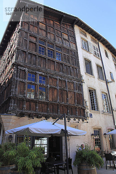 Frankreich  Bourgogne Franche Comte  Departement Saone et Loire (71)  Macon  aux herbes-Platz