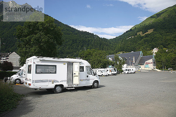 Frankreich  Okzitanien (Midi Pyrenees )  Hautes Pyrenees (65)  Cauterets  Campingparkplatz