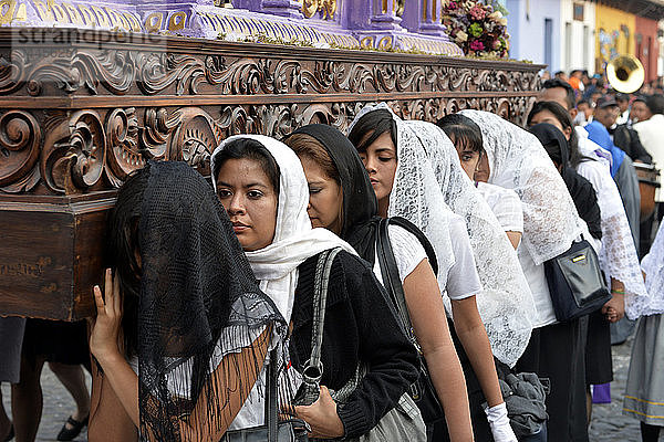 Prozessionen in der Karwoche  Antigua  Guatemala  Mittelamerika.