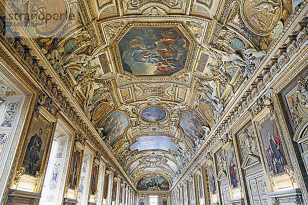 Paris 1. Arrondissement  Louvre-Museum. Die Apollo-Galerie. Die Decken.