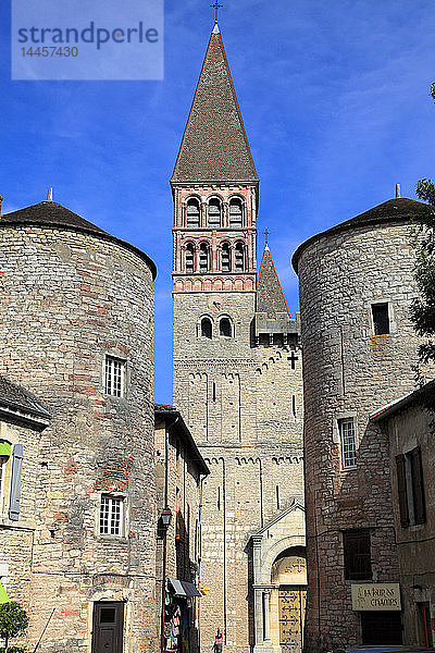 Frankreich  Bourgogne Franche Comte  Departement Saone et Loire (71)  Tournus  Kirche Saint Philibert