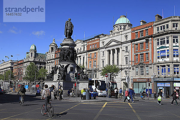 Irland  Dublin  O'Connell Street  Daniel O'Connel Statue
