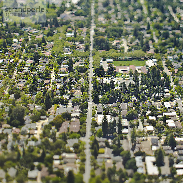 Luftaufnahme eines Vorstadtviertels