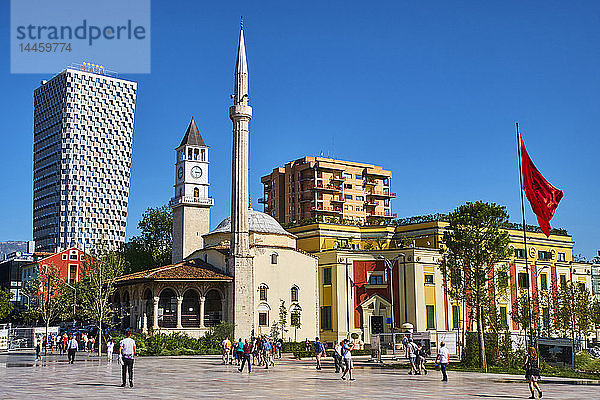 Etehem Bey Moschee  Skanderbeg-Platz  Tirana  Albanien