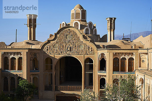 Le Khan-e-Borujerdi  Haus eines reichen Kaufmanns mit Windtürmen  Stadt Kashan  Provinz Isfahan  Iran  Naher Osten
