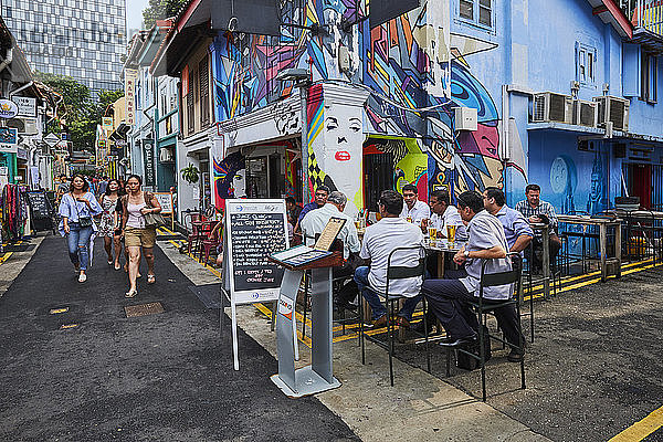 Kampong Glma Bezirk  Bar und Wandmalerei  Singapur  Südostasien