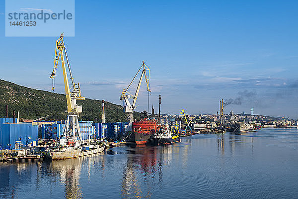 Rusatom-Hafen in Murmansk  Russland