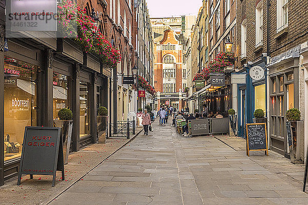 St. Christopher's Place  Einkaufsstraße mit Fußgängerzone  in Marylebone  London  England  Vereinigtes Königreich