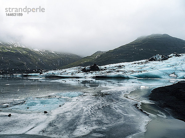 Solheimajokull-Gletscher im Süden Islands  zwischen den Vulkanen Katla und Eijafjallajokull  Island  Polarregionen