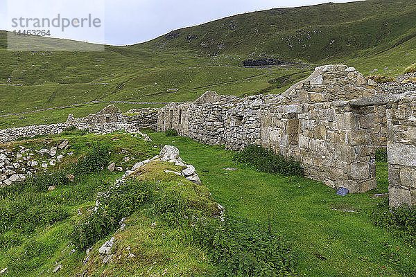 Hauptstraße  evakuiertes Dorf  Hirta  abgelegenes St. Kilda-Archipel  UNESCO-Weltkulturerbe  Äußere Hebriden  Schottland  Vereinigtes Königreich