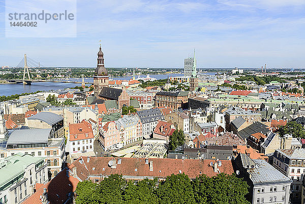 Blick auf die Altstadt  UNESCO-Weltkulturerbe  Riga  Lettland