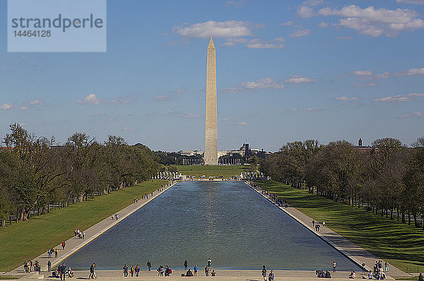 Washington Monument vom Lincoln Monument aus  Washington D.C.  Vereinigte Staaten von Amerika
