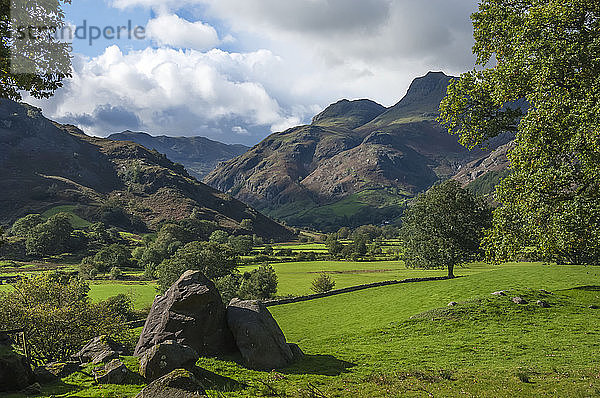 Langdale Pikes im englischen Lake District National Park  England
