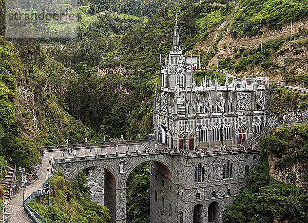 Heiligtum Las Lajas  Blick von oben  Departamento Narino  Kolumbien  Südamerika