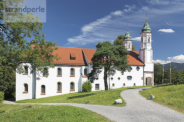 Heilig-Kreuz-Kirche  Kalvarienberg  Bad Tölz  Oberbayern  Bayern  Deutschland  Europa
