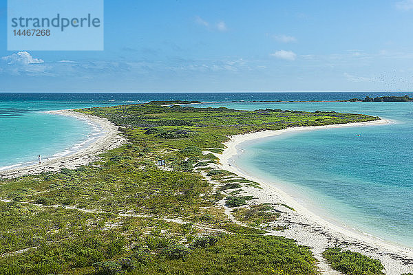 USA  Florida  Florida Keys  Dry Tortugas National Park  Fort Jefferson  Weißer Sandstrand in türkisfarbenem Wasser