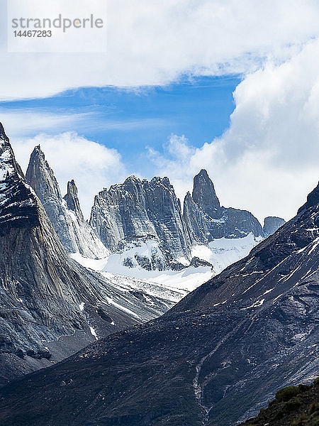 Chile  Patagonien  Nationalpark Torres del Paine  Cerro Paine Grande und Torres del Paine