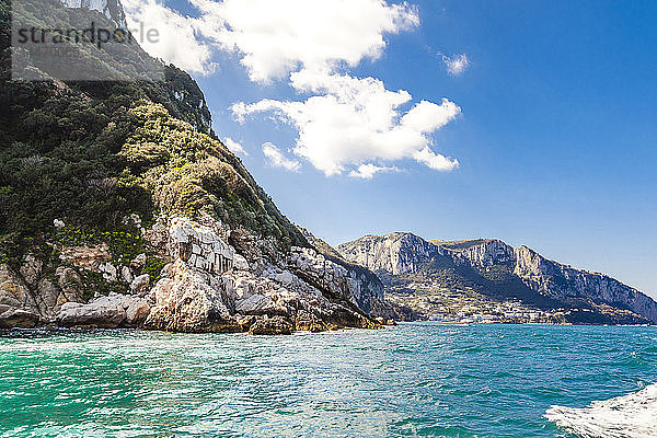 Italien  Kampanien  Capri  Felsenklippen