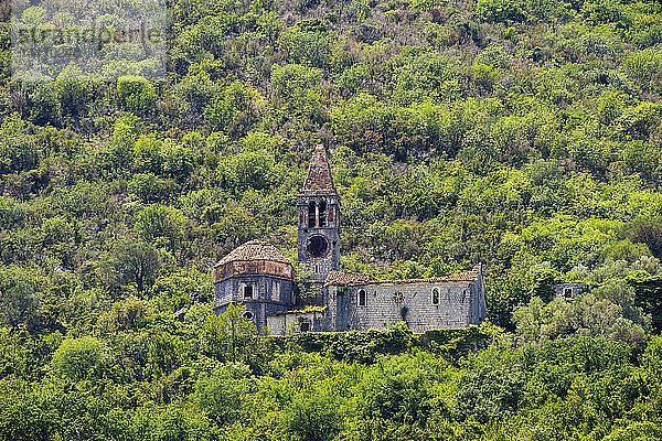 Montenegro  Prcanj  Kirche Stara Zupna Crkva