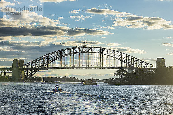 Australien  New South Wales  Sydney  Hafenbrücke Sydney