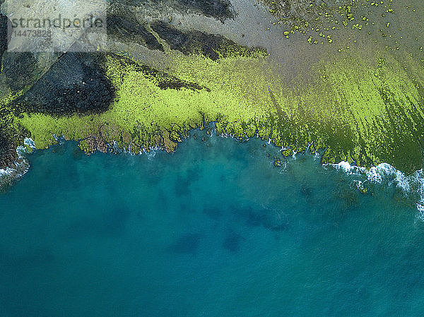 Indonesien  West-Sumbawa  Strand von Maluk  Luftaufnahme des Surf-Punktes Super Suck