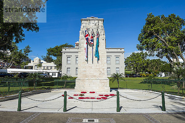 Bermuda  Hamilton  Weltkriegsdenkmal vor dem Kabinettsgebäude