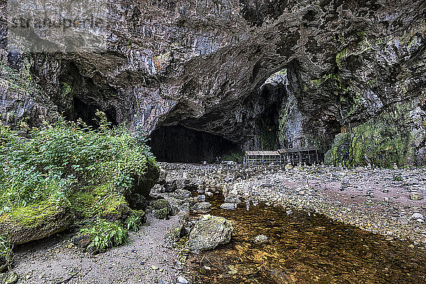 Vereinigtes Königreich  Schottland  Sutherland  Durness  Eingang zur Smoo-Höhle