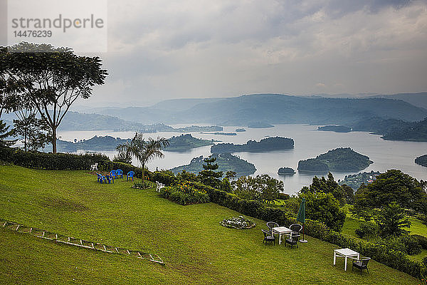 Afrika  Uganda  Bunyonyi-See