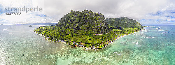 USA  Haswaii  Oahu  Ko'olau Range  Kualoa Point und China Man Hat Island