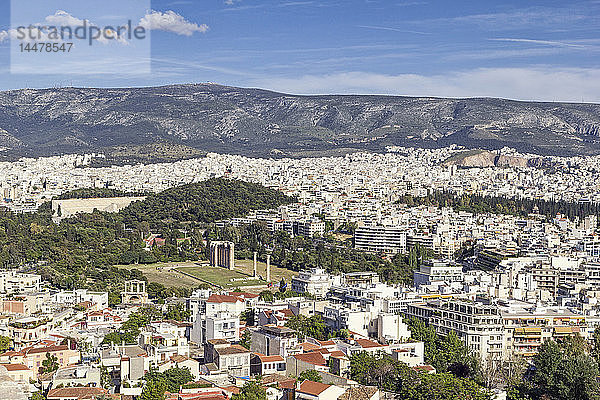 Griechenland  Athen  Blick auf Olympieion und Panathenaic Stadium