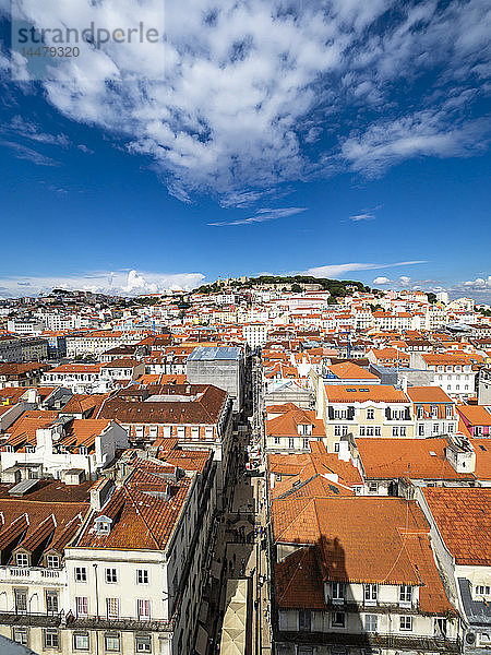 Portugal  Lissabon  Baixa  Stadtbild mit Castelo Sao Jorge