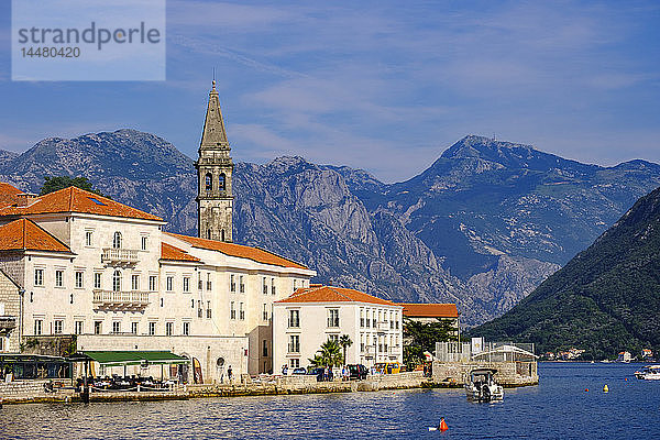 Montenegro  Perast  Bucht von Kotor  Kirche Sveti Nikola
