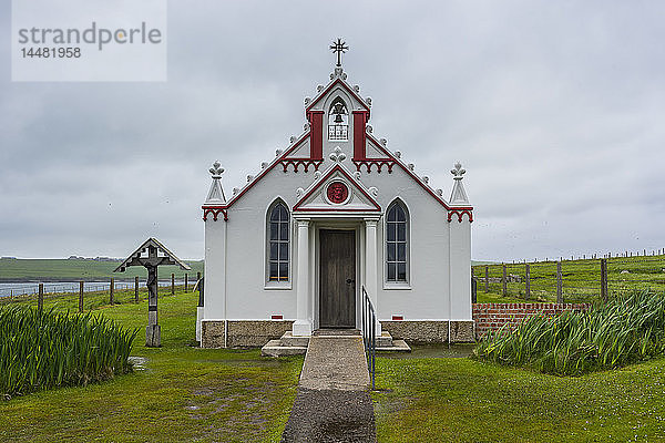 Vereinigtes Königreich  Schottland  Orkney-Inseln  Festland  Kriegsgefangene bauen italienische Kapelle
