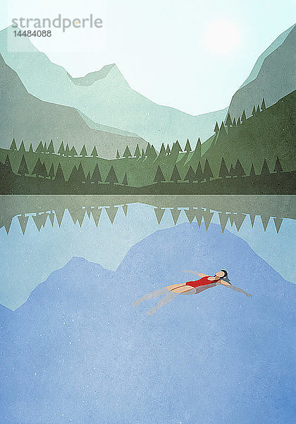 Gelassene Frau schwimmt auf dem Rücken in einem ruhigen Bergsee