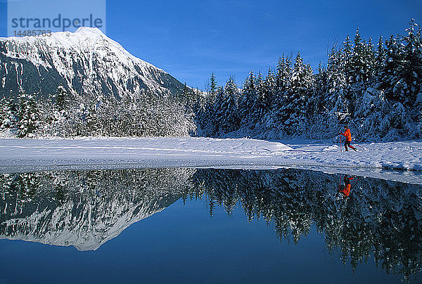 Mann Skilanglauf Mendenhall Lake SE Winter