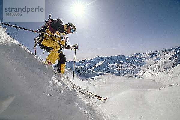 Mann Abfahrt Skifahren Chugach Mtns Southcentral Valdez AK Extreme Winter