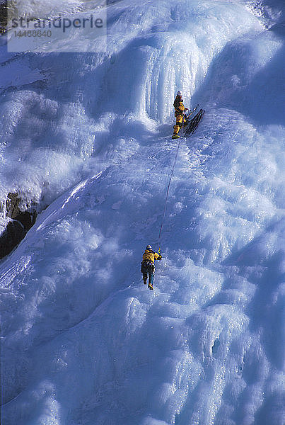 Eisklettern Eklutna Glacier Southcentral AK Winterlandschaft