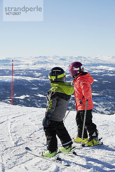 Skifahren Jungen