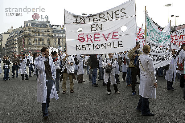 ARZT IM STREIK