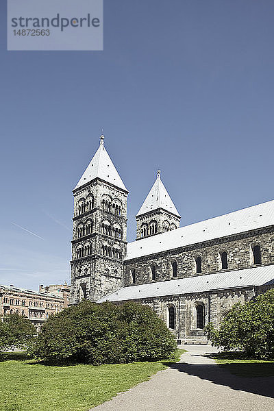 Kirche mit zwei Türmen