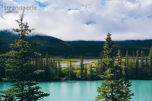 Moraine Lake  Banff  Kanada