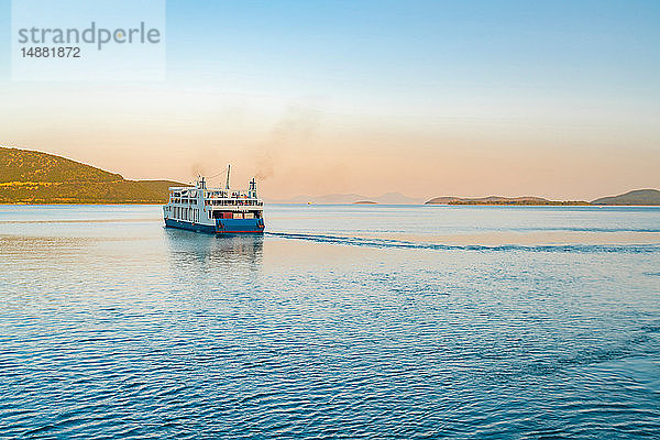 Fähre ab Hafen  Igoumenítsa  Thesprotia  Griechenland